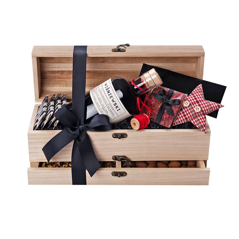 Kuferek Wiśniewski Xmas