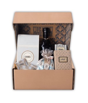 Skład Praski Kuferek...